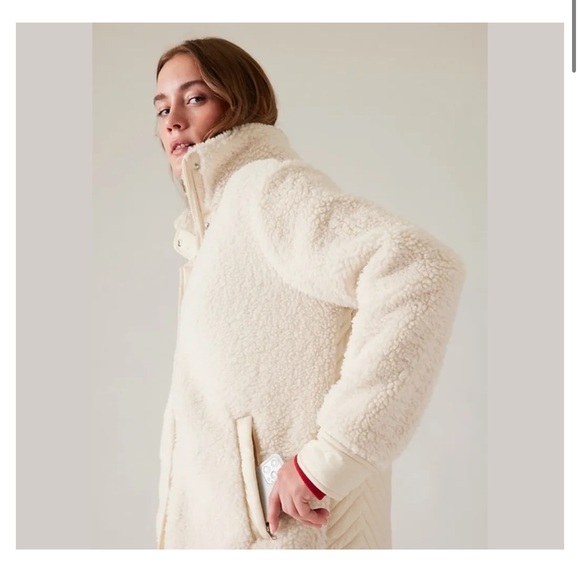 ATHLETA — Cozy Day Hybrid Coat - Picture 4 of 5